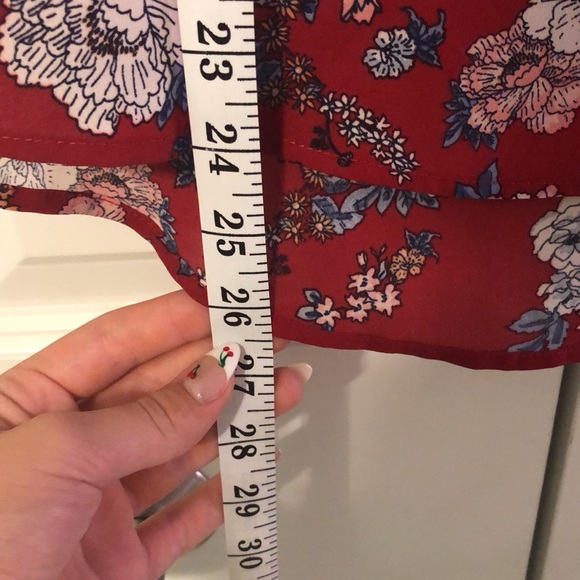 Cute simple patterned tee - Picture 4 of 5